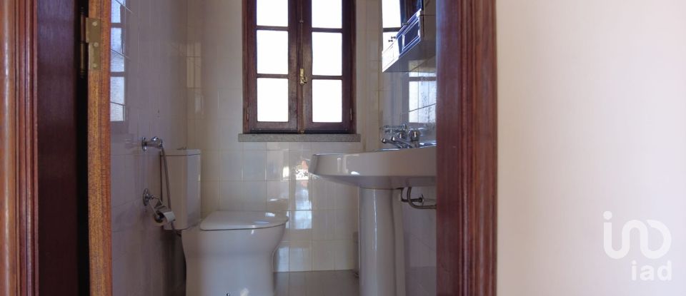 Maison T3 à Castelo Novo de 664 m²