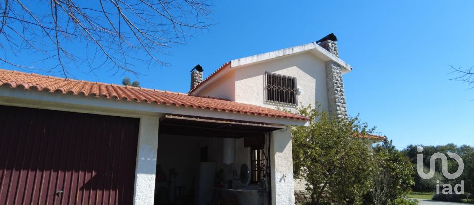 Maison T3 à Castelo Novo de 664 m²