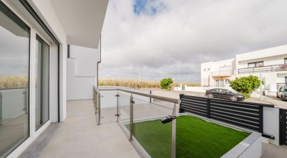 House T3 in Lourinhã e Atalaia of 201 m²