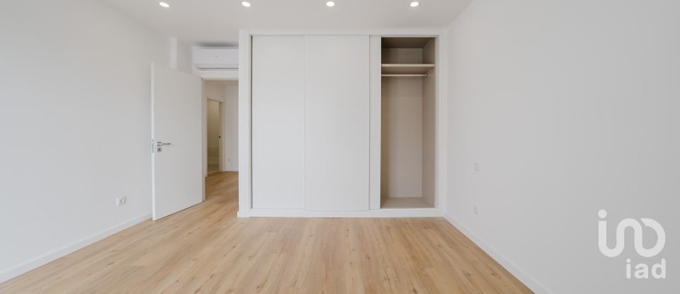 Moradia T3 em Lourinhã e Atalaia de 201 m²