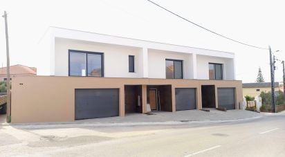 Maison T3 à Lourinhã e Atalaia de 198 m²