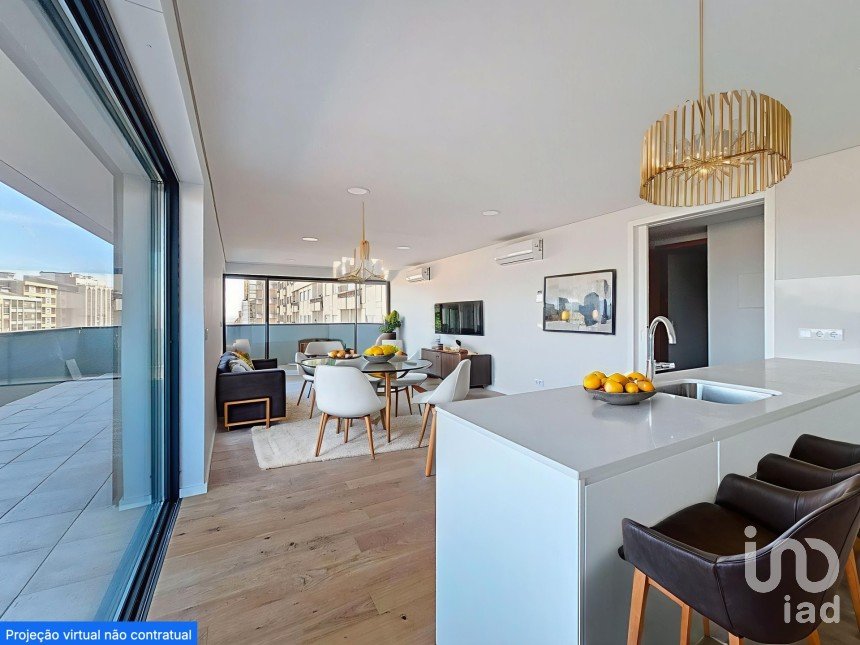 Apartamento T4 em Mafamude e Vilar do Paraíso de 138 m²