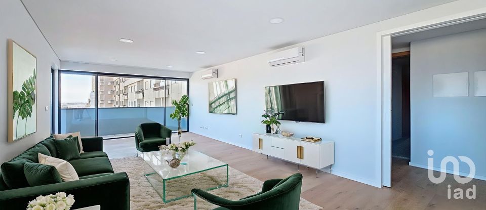 Apartamento T4 em Mafamude e Vilar do Paraíso de 138 m²