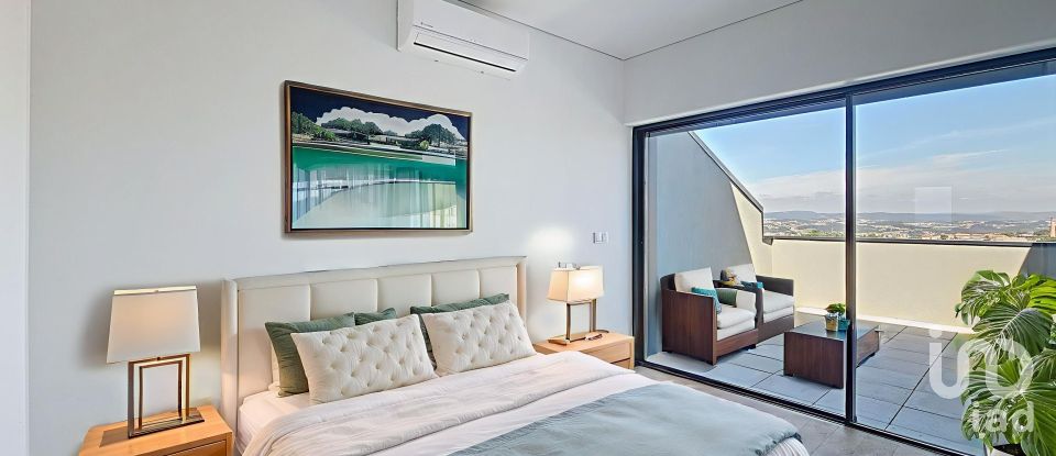 Apartamento T4 em Mafamude e Vilar do Paraíso de 138 m²