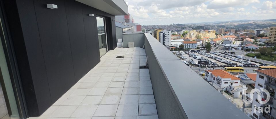 Apartamento T4 em Mafamude e Vilar do Paraíso de 138 m²