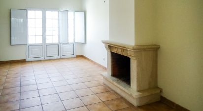 Maison T3 à Poceirão e Marateca de 280 m²