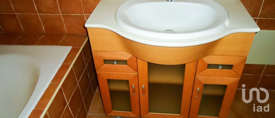 Maison T3 à Poceirão e Marateca de 280 m²