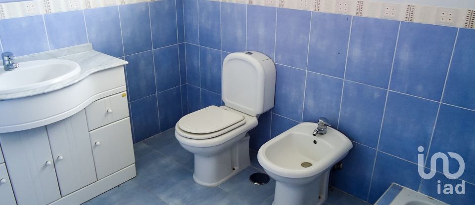 Maison T3 à Poceirão e Marateca de 280 m²