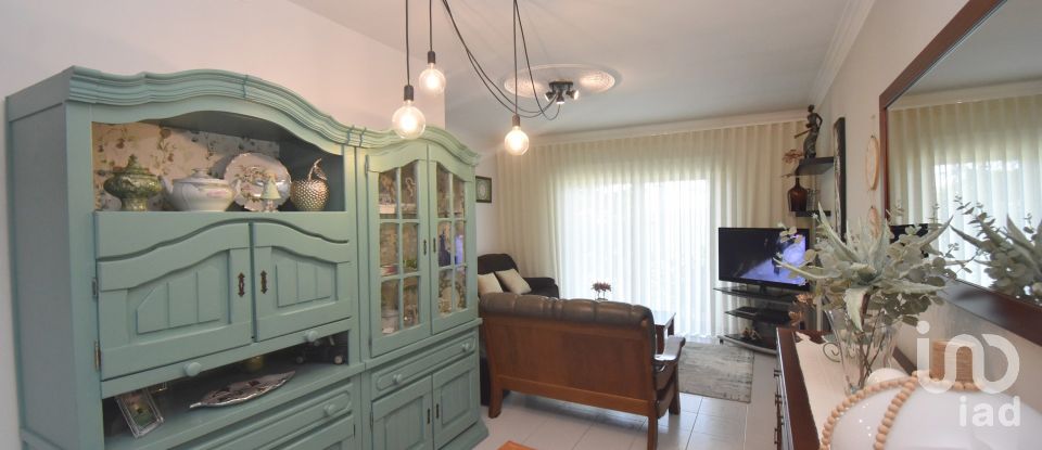 House T4 in Vila Nova of 232 m²