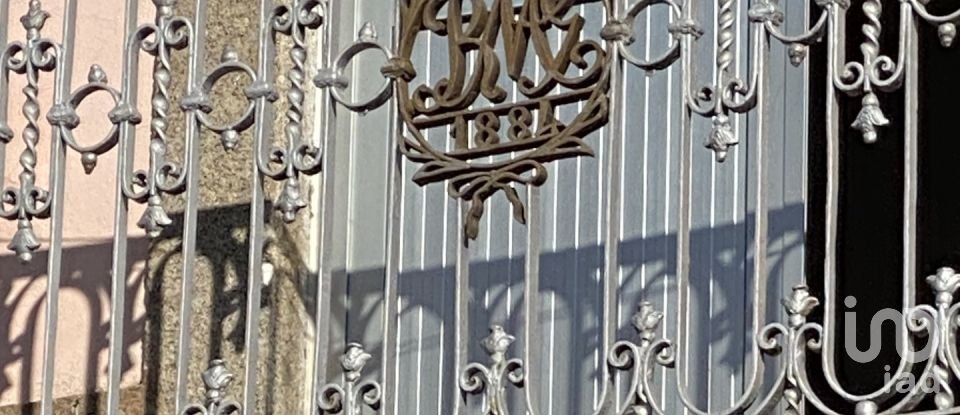 Bâtiment à Fontelas de 214 m²