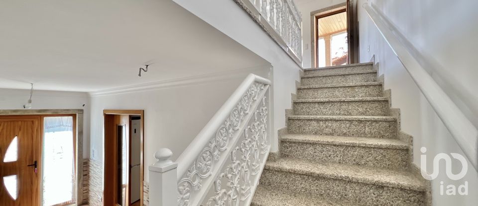 Gîte T1 à Sernancelhe e Sarzeda de 121 m²