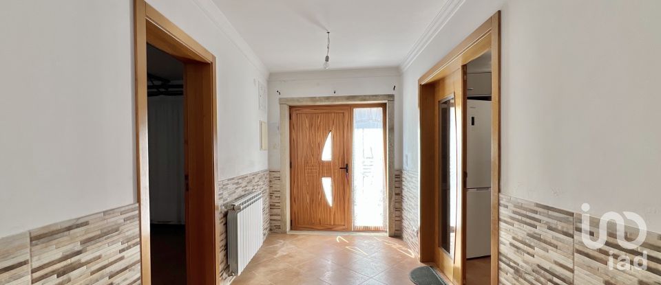 Gîte T1 à Sernancelhe e Sarzeda de 121 m²