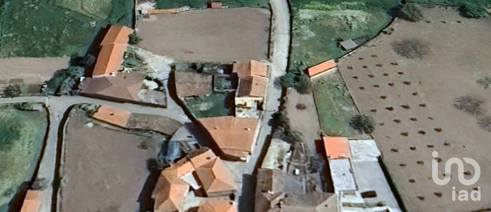 Gîte T1 à Sernancelhe e Sarzeda de 121 m²