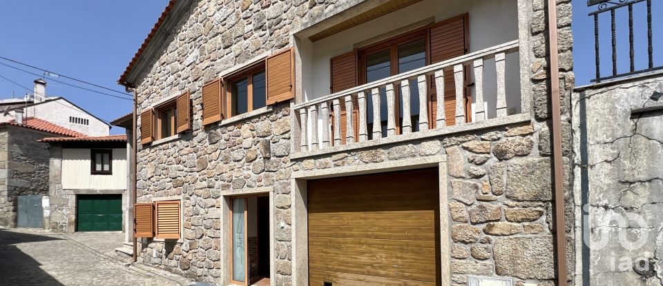 Gîte T1 à Sernancelhe e Sarzeda de 121 m²