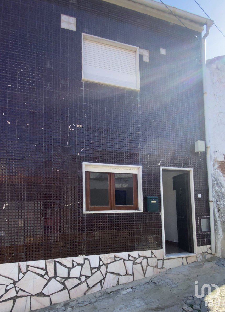 Maison T2 à Galveias de 116 m²