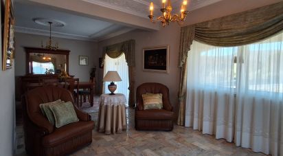 Maison T4 à Orvalho de 200 m²