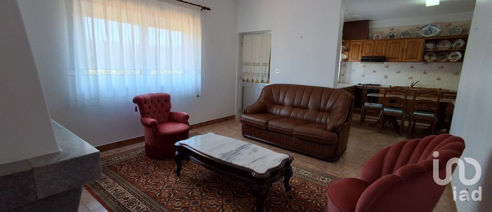 Maison T4 à Orvalho de 200 m²