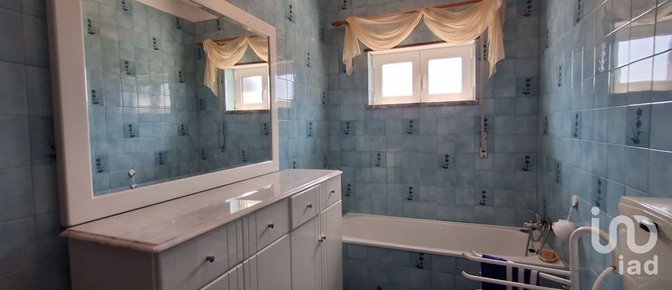 Maison T4 à Orvalho de 200 m²