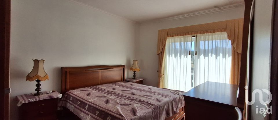 Maison T4 à Orvalho de 200 m²