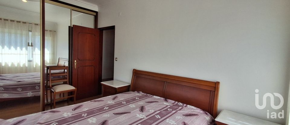 Maison T4 à Orvalho de 200 m²