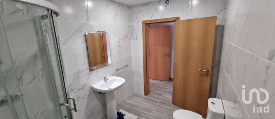 Maison T9 à Meirinhas de 180 m²