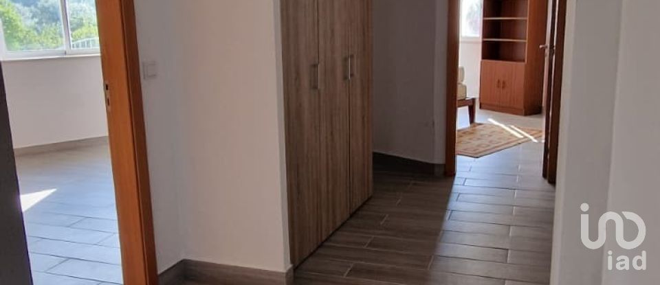 Maison T9 à Meirinhas de 180 m²