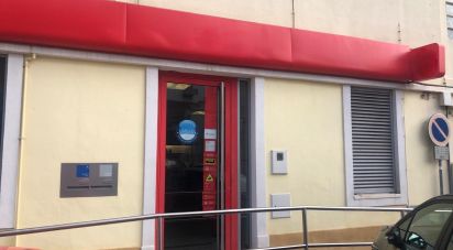 Boutique/Local commercial à Carregado e Cadafais de 124 m²