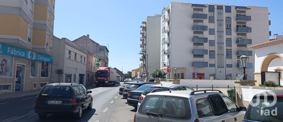 Shop / premises commercial in Carregado e Cadafais of 124 m²