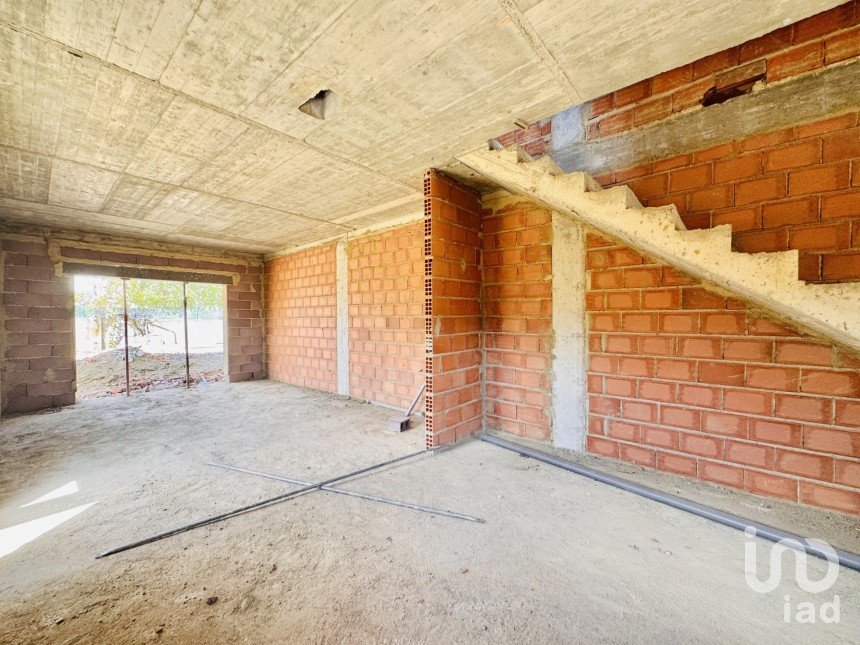 Maison T4 à Fernão Ferro de 147 m²