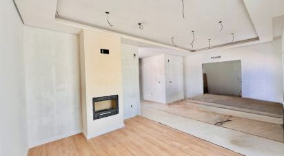 Maison T4 à Fernão Ferro de 147 m²