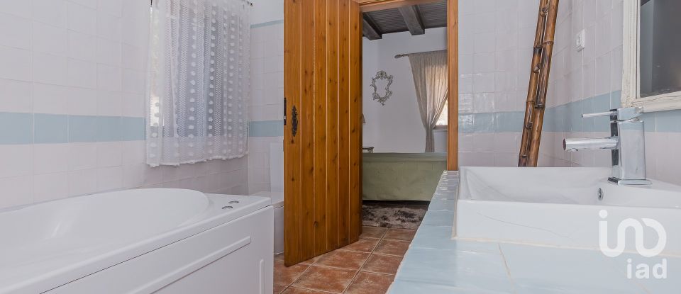 Moradia T4 em Turcifal de 465 m²