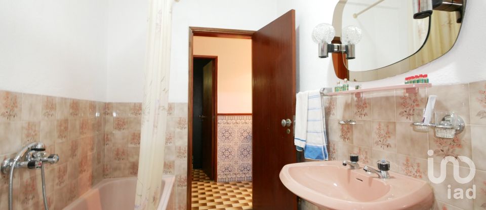 Moradia T3 em Corte do Pinto de 151 m²