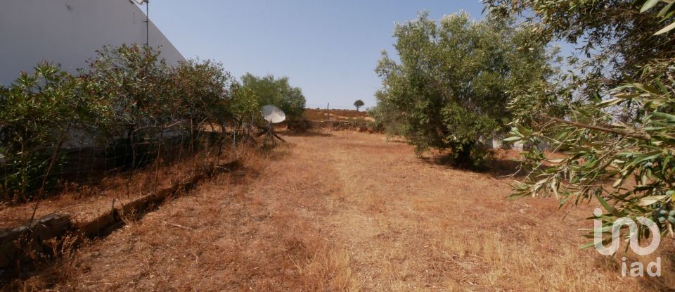 Moradia T3 em Corte do Pinto de 151 m²