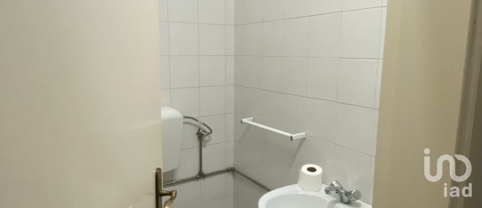 Prédio em Gavião e Atalaia de 123 m²