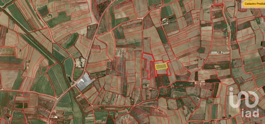 Terreno em Atouguia da Baleia de 4 400 m²