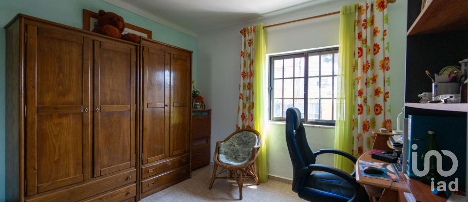 Moradia T10 em Setúbal (São Sebastião) de 244 m²