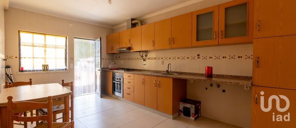 Moradia T10 em Setúbal (São Sebastião) de 244 m²