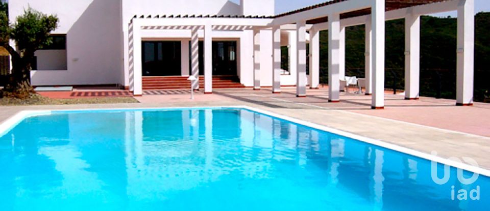 Hotel 3* em Alcoutim e Pereiro de 4 075 m²