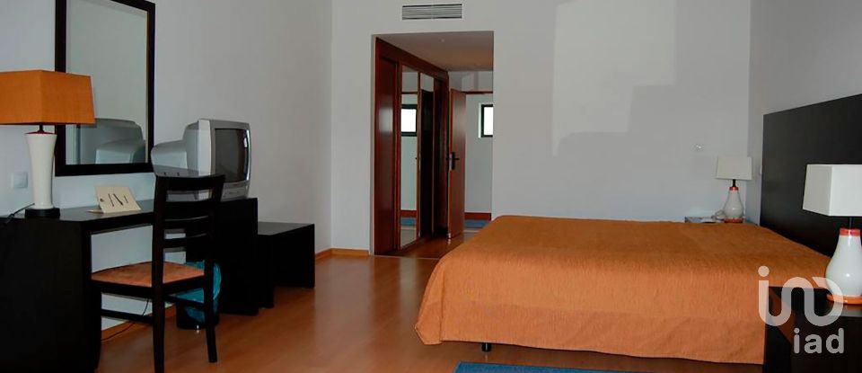 Hotel 3* em Alcoutim e Pereiro de 4 075 m²