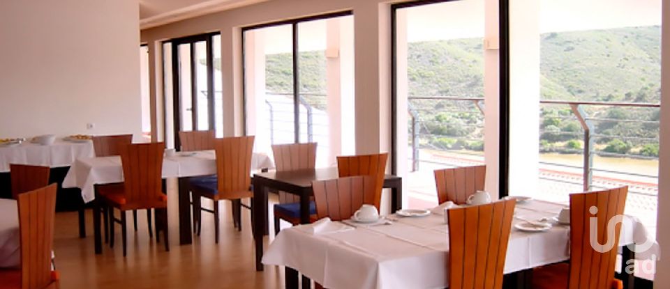 Hotel 3* em Alcoutim e Pereiro de 4 075 m²