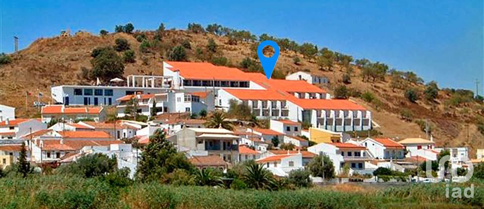 Hotel 3* em Alcoutim e Pereiro de 4 075 m²