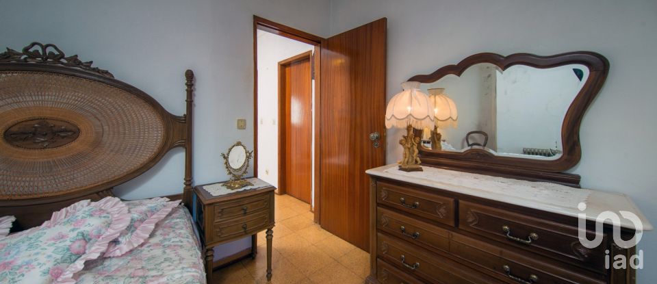 Casa de aldeia T2 em Castanheira de Pêra e Coentral de 144 m²