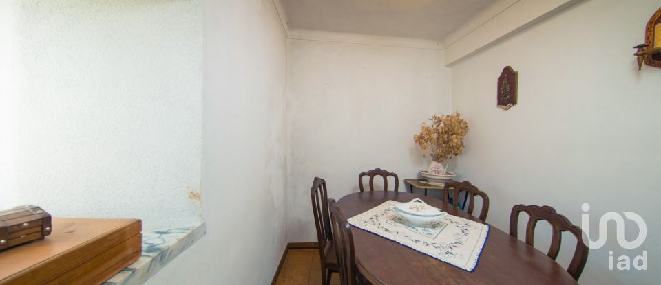 Casa de aldeia T2 em Castanheira de Pêra e Coentral de 144 m²