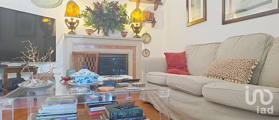 Apartment T3 in Carnaxide e Queijas of 119 m²