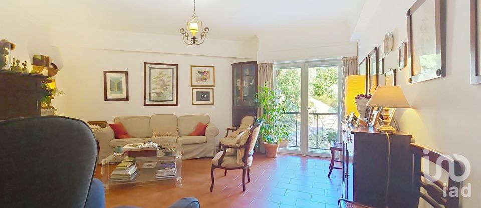 Apartment T3 in Carnaxide e Queijas of 119 m²