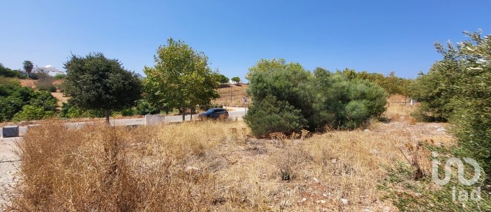 Terreno urbano em Luz de Tavira e Santo Estêvão de 400 m²