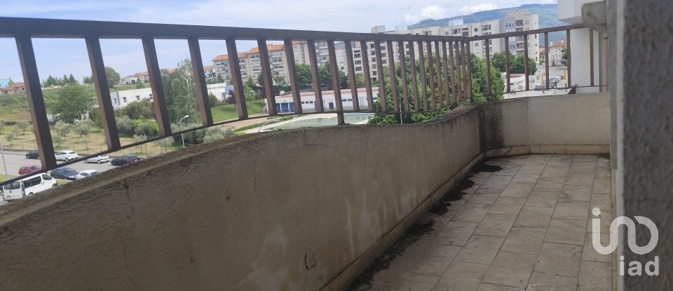 Apartamento T3 em Macedo de Cavaleiros de 127 m²