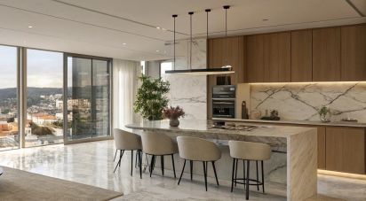 Apartment T5 in Lordelo Do Ouro E Massarelos of 231 m²