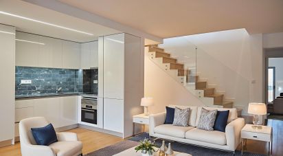 Duplex T3 in Alcântara of 135 m²