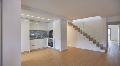 Duplex T3 in Alcântara of 135 m²